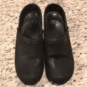 Dansko Black Leather Clogs Size 39